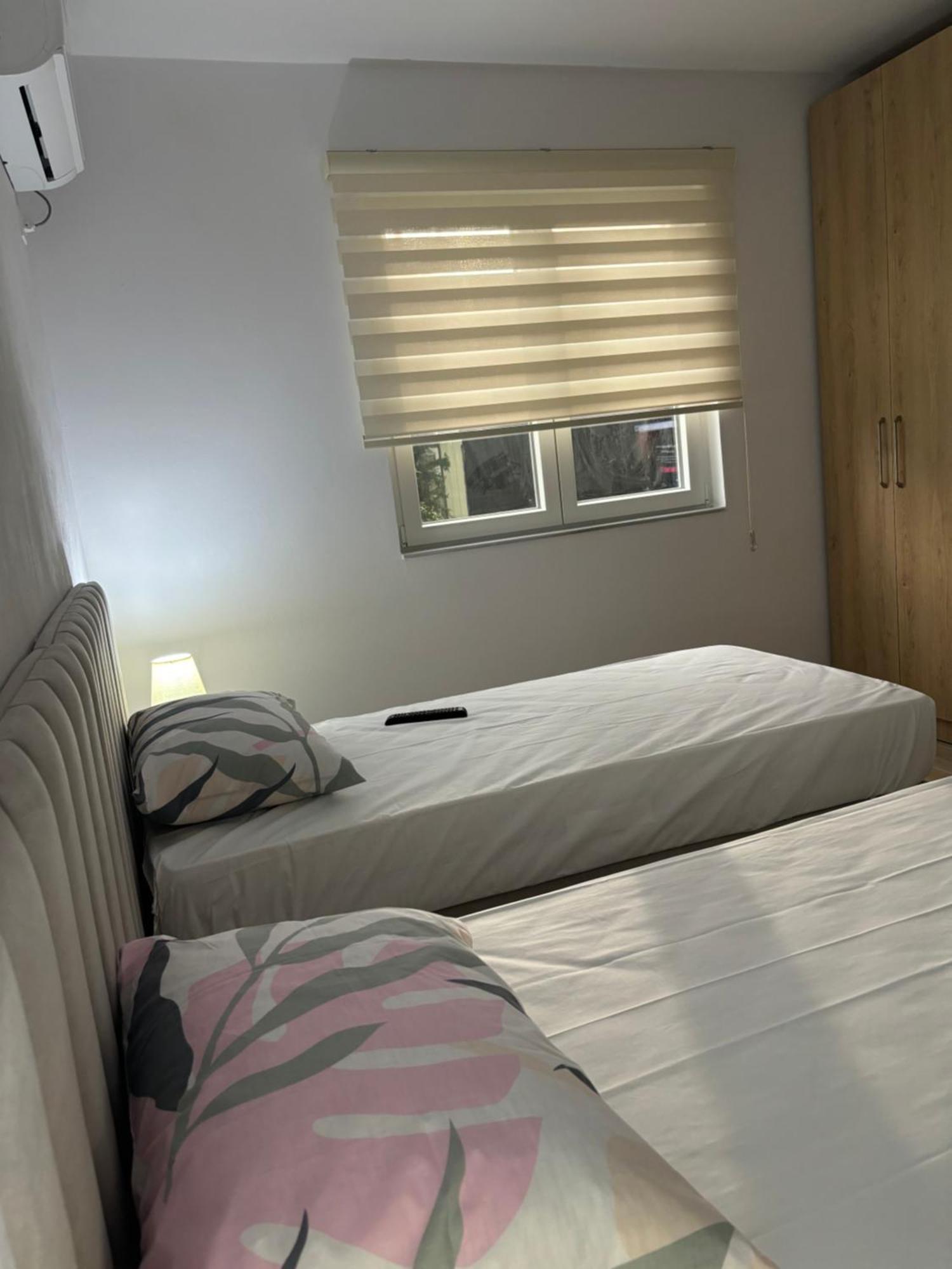 Apartament Kevi 's Place Tirana